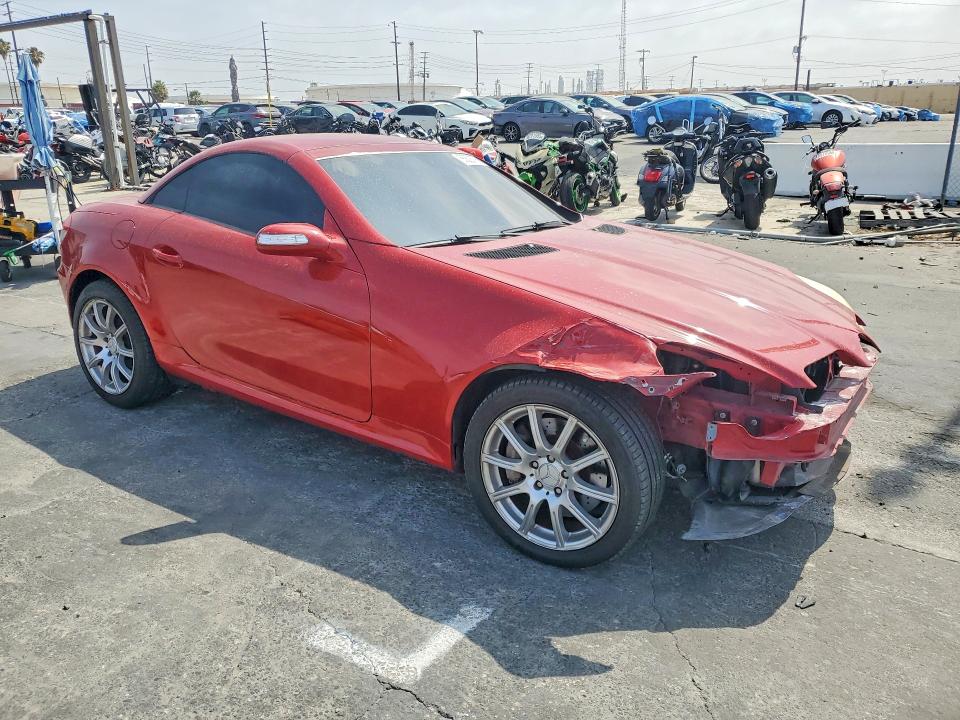 2006 Mercedes-benz Slk-class VIN WDBWK56F06F098366 COPART salvage auction — FRONT END, CA - SALVAGE CERTIFICATE, sold $600 on 2026-07-15 (photo 4)