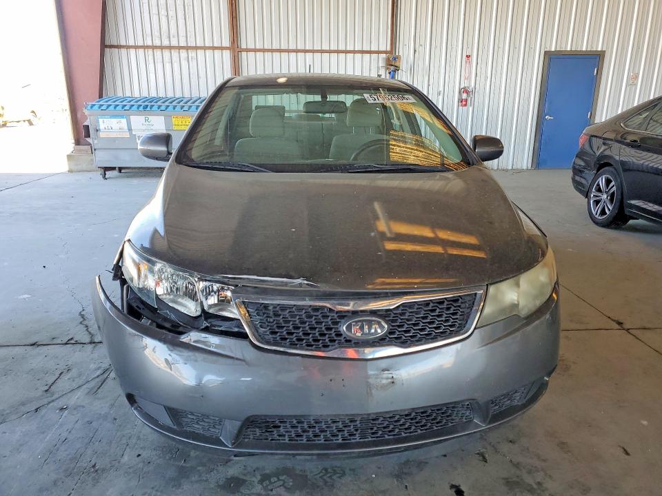 2013 Kia VIN KNAFU4A24D5696910 COPART salvage auction — FRONT END, CA - SALVAGE CERTIFICATE, sold $600 on 2026-07-02 (photo 5)