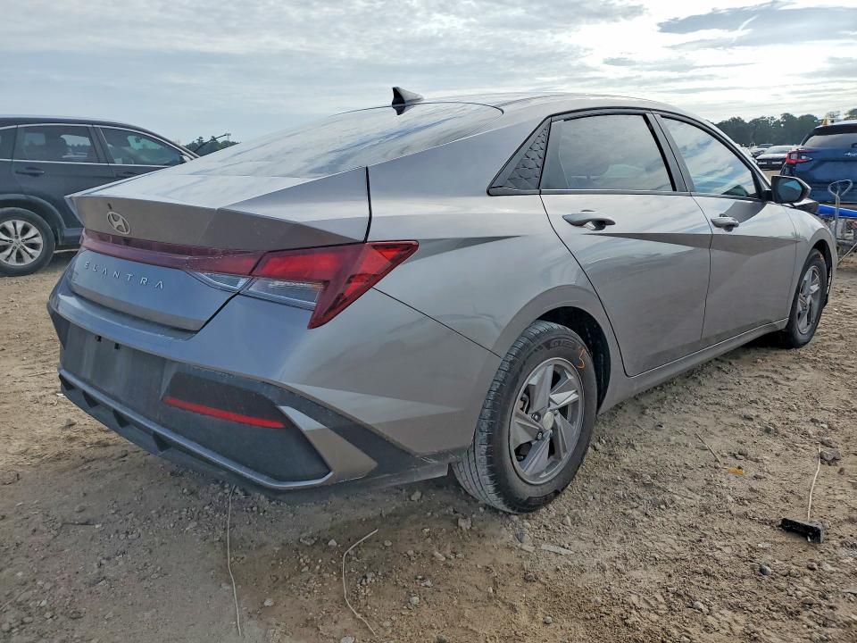 2024 Hyundai VIN KMHLL4DG6RU850476 COPART salvage auction — FRONT END, Tx - Salvage Vehicle Title, sold $1,400 on 2026-07-28 (photo 3)