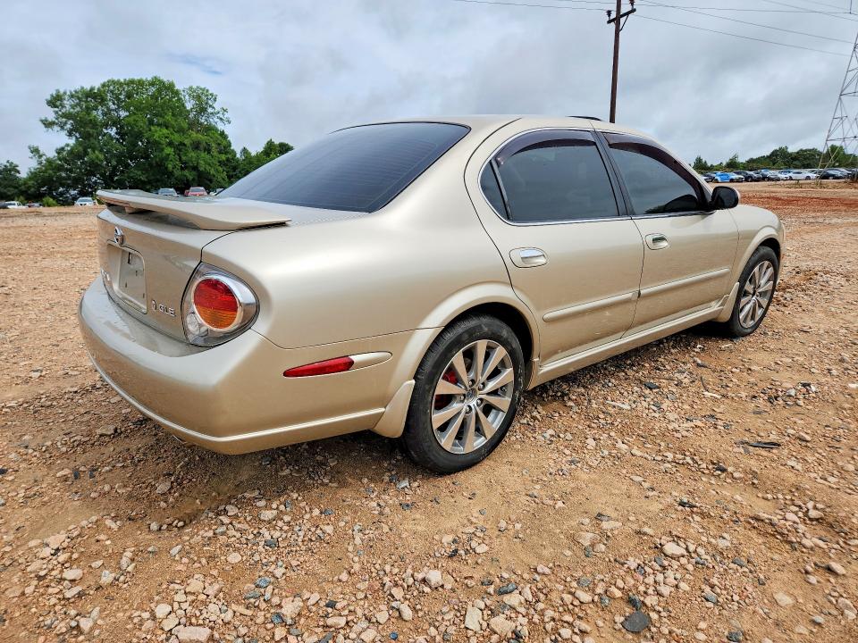2002 Nissan Maxima VIN JN1DA31AX2T323290 COPART salvage auction — FRONT END, NC - SALVAGE CERTIFICATE OF TITLE, sold $650 on 2026-07-27 (photo 3)