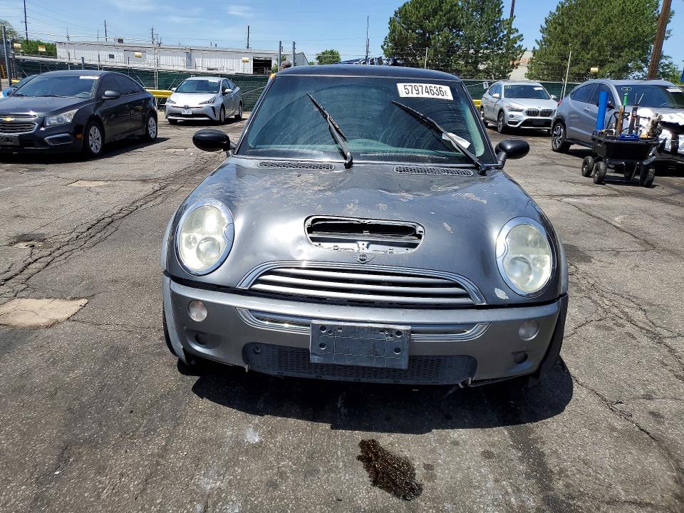 2002 Mini Cooper VIN WMWRE33482TD56884 COPART salvage auction — HAIL, Co - Salvage Title, sold $275 on 2026-07-09 (photo 5)