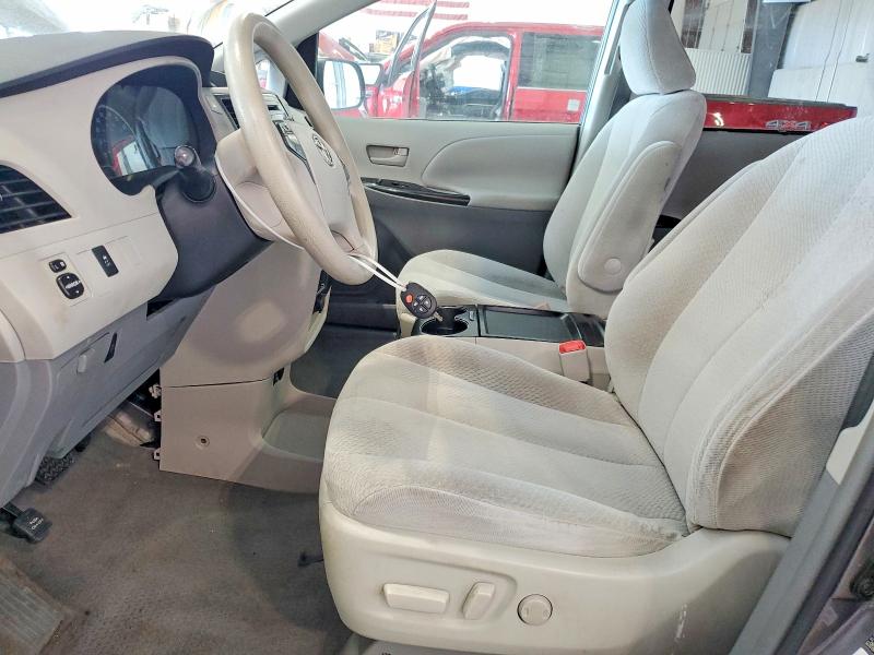 2011 Toyota Sienna VIN 5TDKK3DCXBS082053 COPART salvage auction — MINOR DENT/SCRATCHES, Ne - Certificate Of Title, sold $1,700 on 2026-07-02 (photo 7)