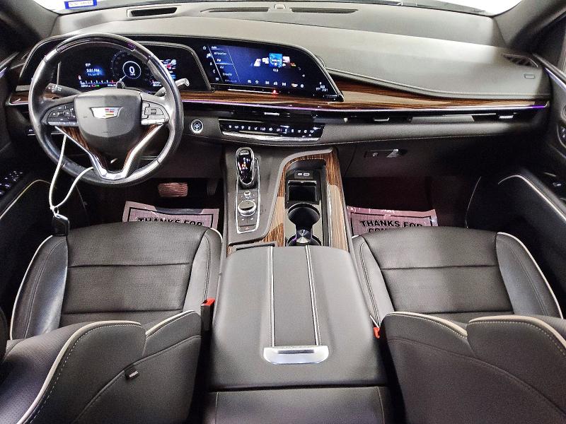 2023 Cadillac Escalade VIN 1GYS4BKL0PR317986 COPART salvage auction — MINOR DENT/SCRATCHES, Tx - Certificate Of Title, sold $55,500 on 2026-07-28 (photo 8)