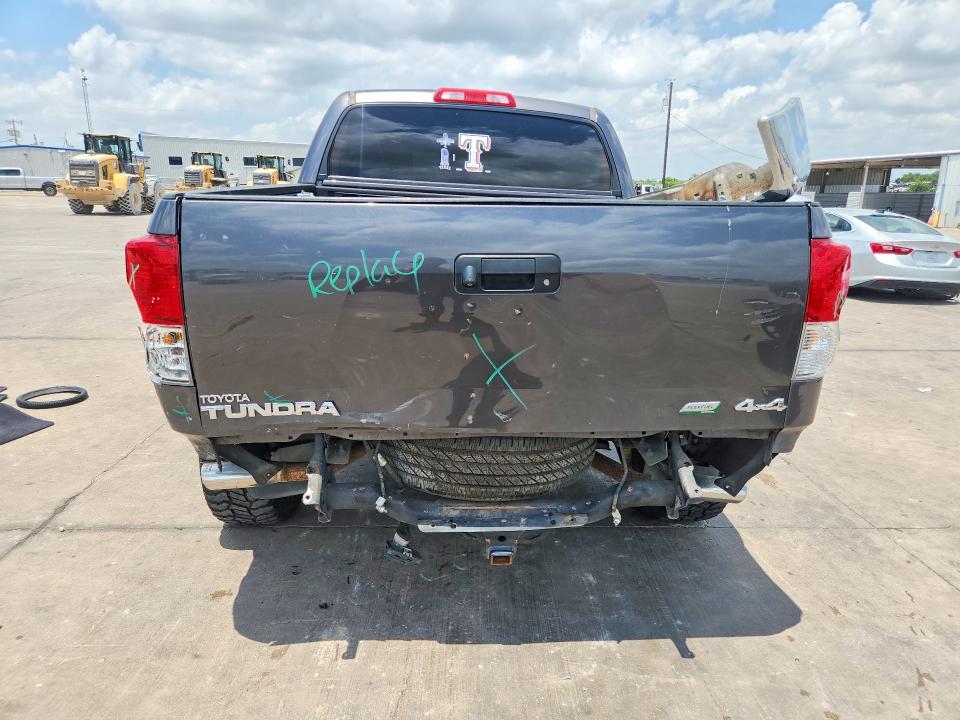 2013 Toyota Tundra VIN 5TFHW5F18DX299491 COPART salvage auction — REAR END, Tx - Salvage Vehicle Title, sold $9,000 on 2026-07-06 (photo 6)