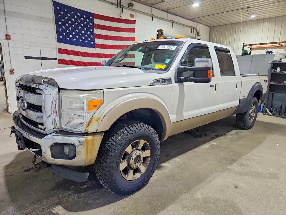 2011 Ford F-250 super duty VIN 1FT7W2B64BEA33471 — COPART salvage auction photo