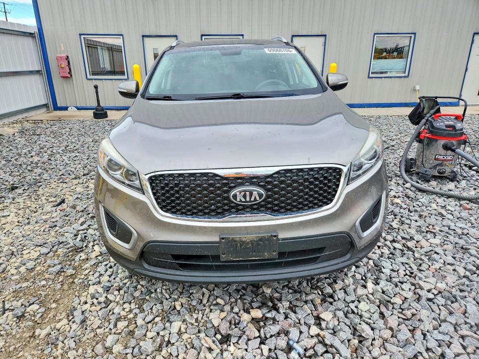 2018 Kia Sorento VIN 5XYPGDA35JG367546 COPART salvage auction — SIDE, Wi - Junked Vehicle Bill Of Sale, sold $1,950 on 2026-07-13 (photo 5)