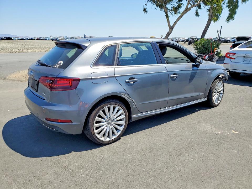 2016 Audi VIN WAUTPBFF0GA048812 COPART salvage auction — FRONT END, Ca - Salvage Certificate, sold $2,650 on 2026-07-22 (photo 3)