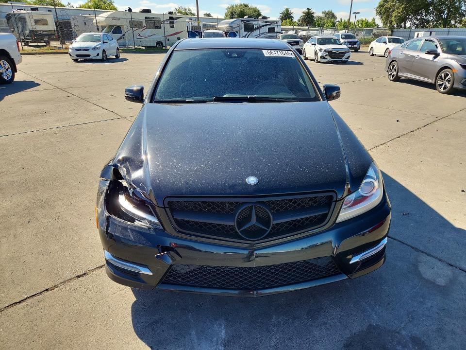 2014 Mercedes-benz C-klasse VIN WDDGF4HBXEA902687 COPART salvage auction — FRONT END, Ca - Salvage Certificate, sold $1,500 on 2026-07-20 (photo 5)