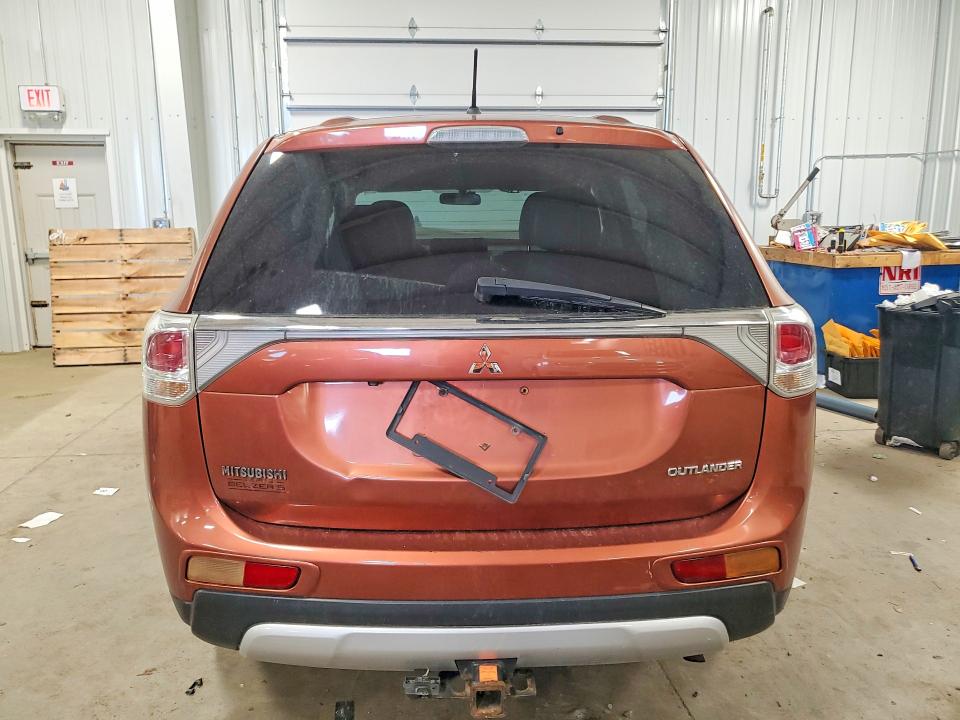 2015 Mitsubishi Outlander VIN JA4AD3A3XFZ009810 COPART salvage auction — FRONT END, Mn - Cert Of Title-Salvage, sold $575 on 2026-07-09 (photo 6)