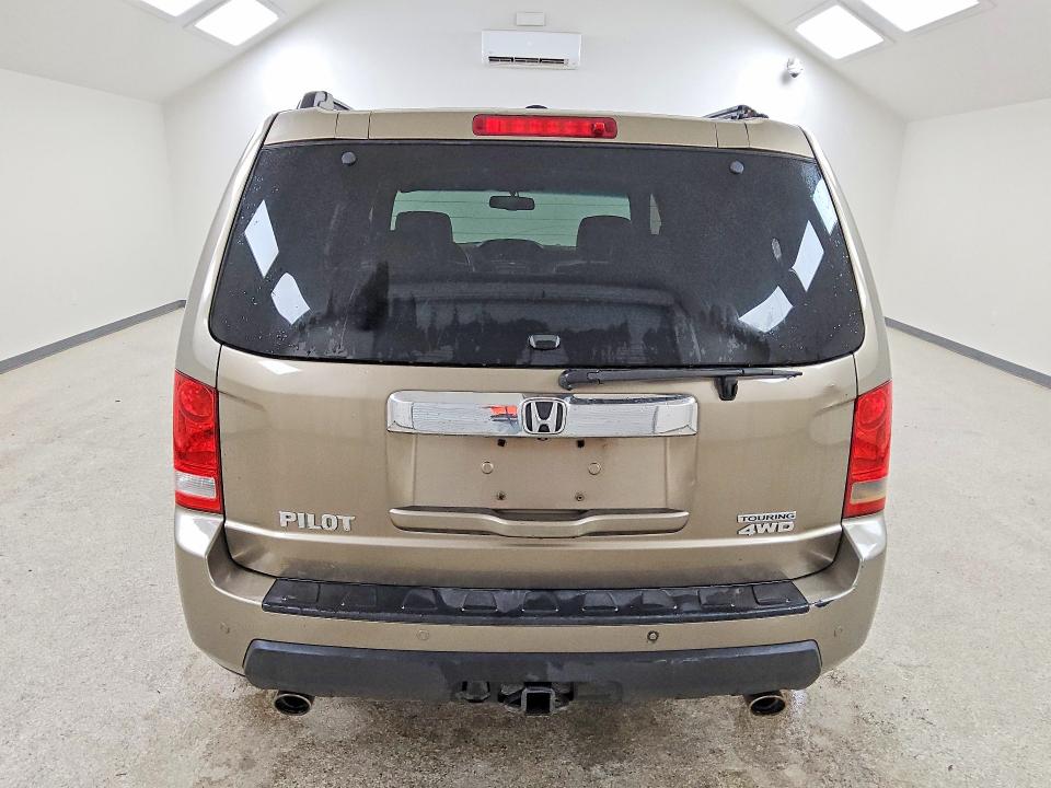 2011 Honda Pilot VIN 5FNYF4H94BB102188 COPART salvage auction — MINOR DENT/SCRATCHES, Co - Certificate Of Title, sold $275 on 2026-07-09 (photo 6)