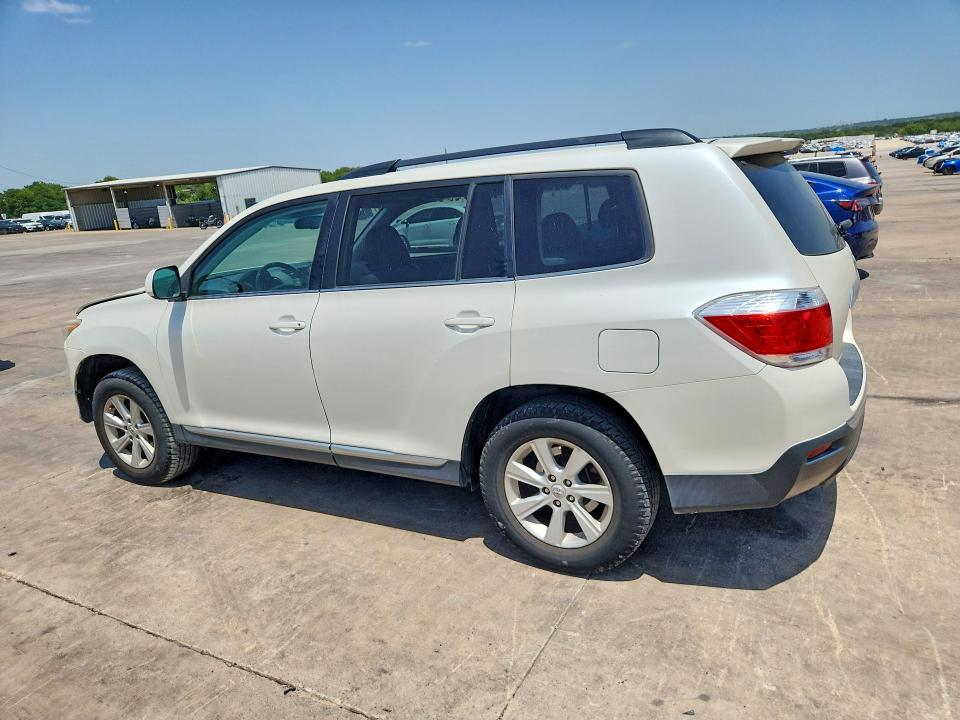 2013 Toyota Highlander VIN 5TDZK3EH3DS095657 COPART salvage auction — FRONT END, Tx - Salvage Vehicle Title, sold $3,100 on 2026-07-09 (photo 2)