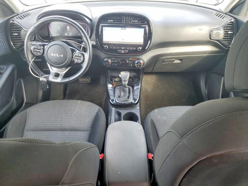 2023 Kia Soul VIN KNDJ33AUXP7854493 COPART salvage auction — FRONT END, Fl - Cert Of Title Slvg Rebuildable, sold $3,950 on 2026-07-08 (photo 8)