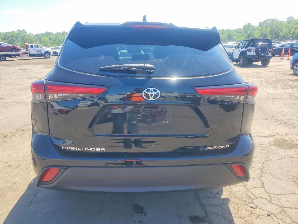 2022 Toyota Highlander VIN 5TDGZRBH7NS179010 COPART salvage auction — FRONT END, Ct - Cert Of Title-Salvage, sold $14,100 on 2026-07-17 (photo 6)