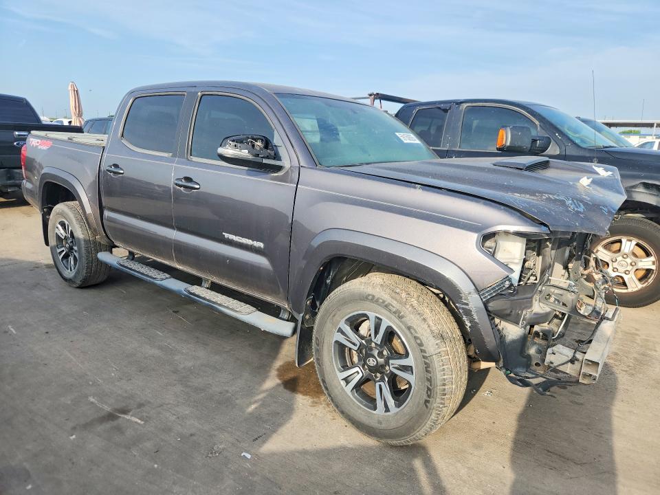 2017 Toyota Tacoma VIN 5TFCZ5AN4HX113737 COPART salvage auction — FRONT END, Tx - Salvage Vehicle Title, sold $9,700 on 2026-07-06 (photo 4)