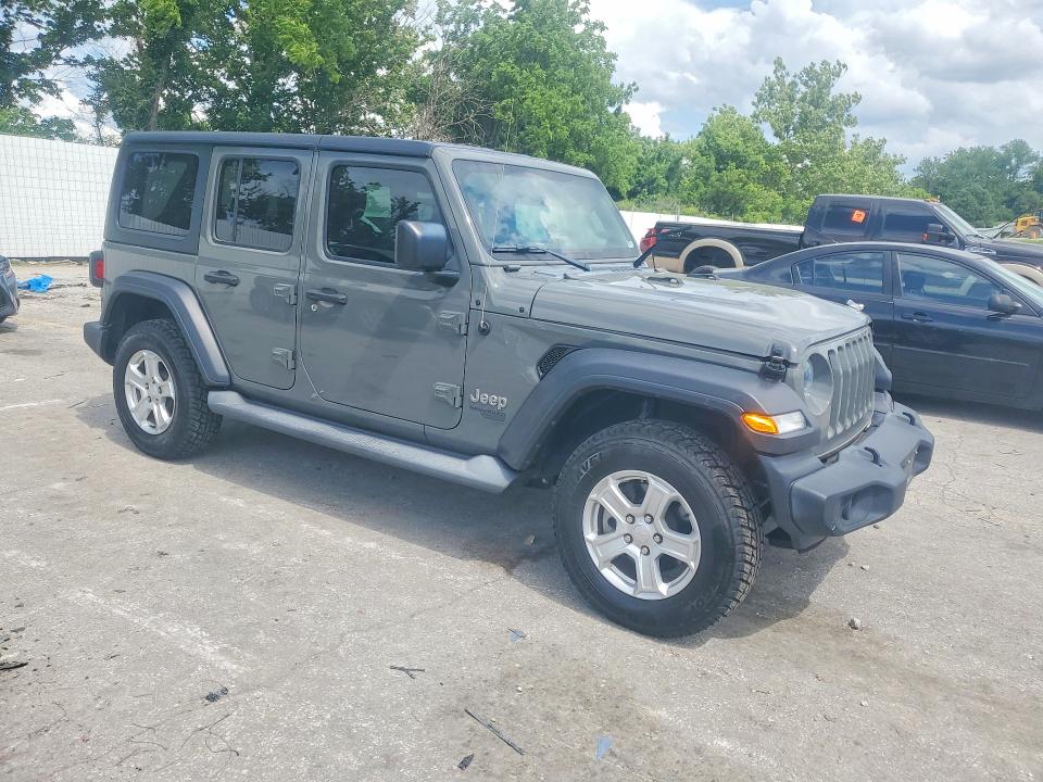2020 Jeep Wrangler unlimited VIN 1C4HJXDGXLW235796 COPART salvage auction — MINOR DENT/SCRATCHES, MO - CERTIFICATE OF TITLE, sold $17,100 on 2026-07-16 (photo 4)