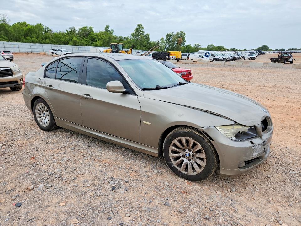 2009 BMW 3 series VIN WBAPH77529NL83910 COPART salvage auction — FRONT END, OK - CERT OF TITLE-SALVAGE, sold $400 on 2026-07-28 (photo 4)
