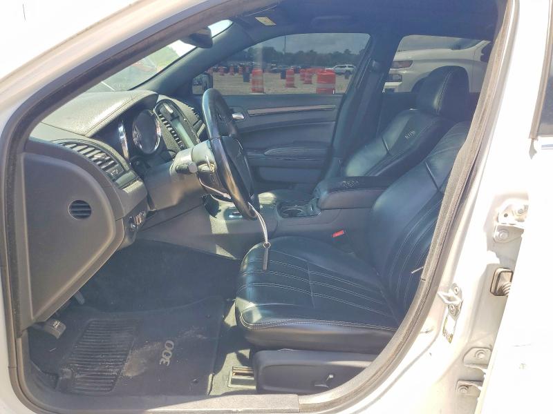 2013 Chrysler 300 VIN 2C3CCABG9DH732685 COPART salvage auction — REAR END, Tx - Salvage Vehicle Title, sold $800 on 2026-07-02 (photo 7)
