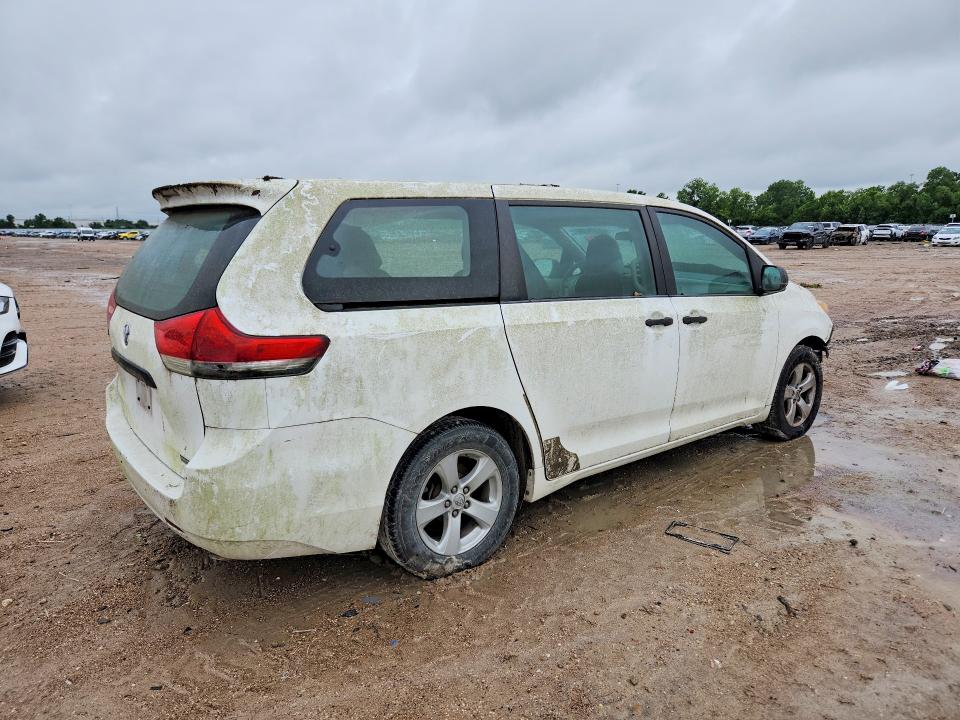 2013 Toyota Sienna VIN 5TDZK3DC9DS294539 COPART salvage auction — FRONT END, Fl - Certificate Of Title, sold $1,500 on 2026-07-09 (photo 3)