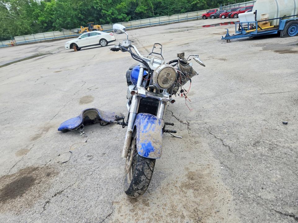 2002 Suzuki Vl800 VIN JS1VS54AX22103704 COPART salvage auction — FRONT END, Pa - Certificate Of Salvage, sold $25 on 2026-07-09 (photo 2)
