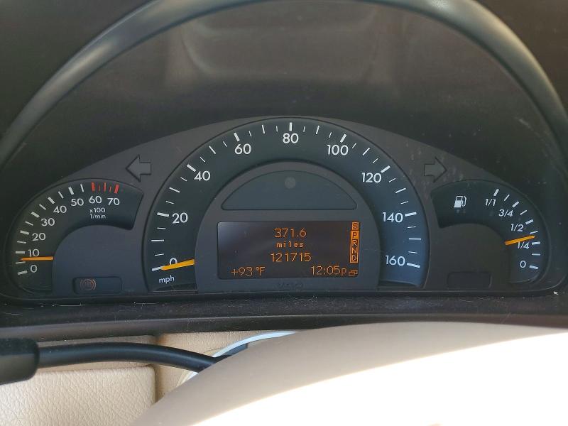 2001 Mercedes-benz C class VIN WDBRF64J01F018412 COPART salvage auction — MINOR DENT/SCRATCHES, CA - SALVAGE CERTIFICATE, sold $525 on 2026-07-08 (photo 9)