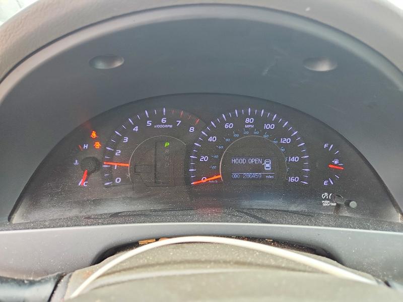 2010 Toyota Camry VIN JTNBK3EK5A3046692 COPART salvage auction — FRONT END, IL - SALVAGE CERTIFICATE, sold $925 on 2026-07-08 (photo 9)