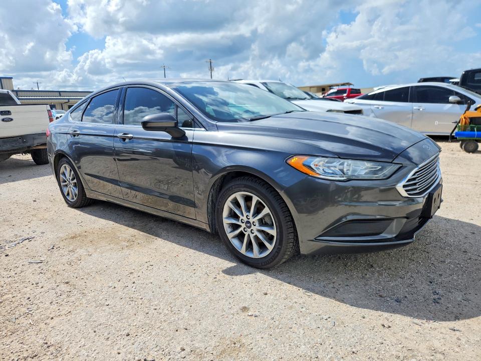2017 Ford VIN 3FA6P0HD1HR366919 COPART salvage auction — MINOR DENT/SCRATCHES, TX - CERTIFICATE OF TITLE, sold $1,900 on 2026-07-02 (photo 4)