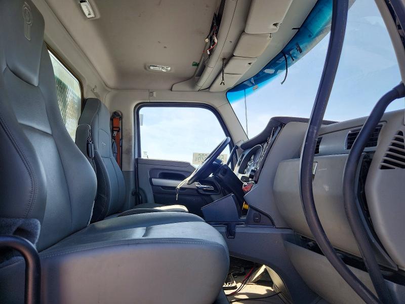 2020 Kenworth Construction VIN 1NKZD30X8LJ388375 COPART salvage auction — FRONT END, PA - CERTIFICATE OF SALVAGE, sold $2,250 on 2026-07-09 (photo 5)