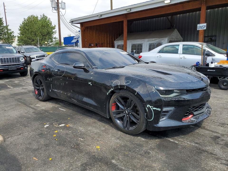 2018 Chevrolet Camaro VIN 1G1FH1R76J0121862 COPART salvage auction — MINOR DENT/SCRATCHES, Co - Public - Salvage Title, sold $6,600 on 2026-09-03 (photo 4)