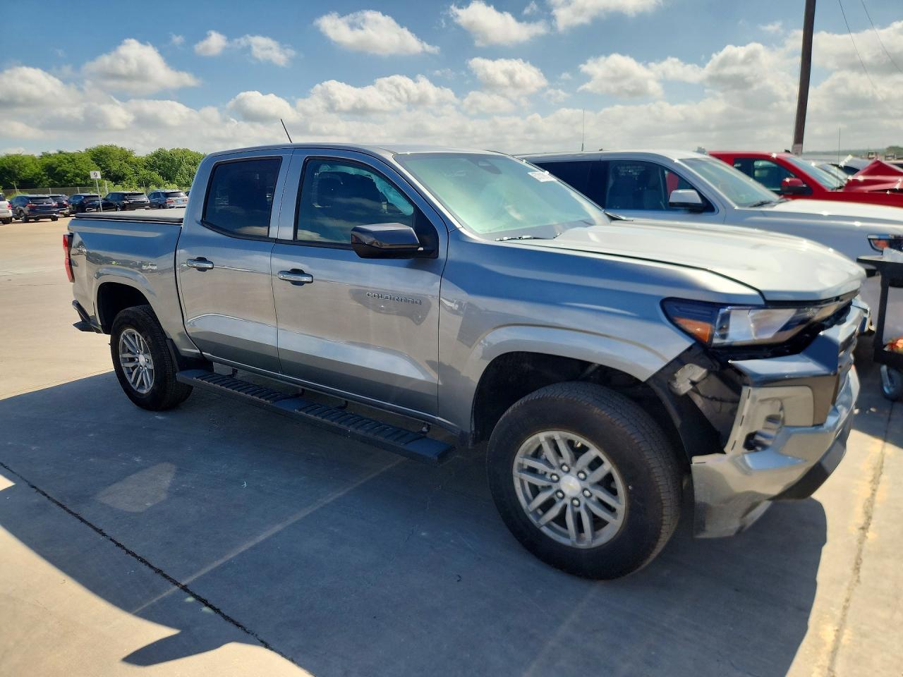 2025 Chevrolet Colorado VIN 1GCPSCEK7S1149135 COPART salvage auction — Front End, TX - SALVAGE VEHICLE TITLE, sold $11,200 on 2026-07-04 (photo 4)