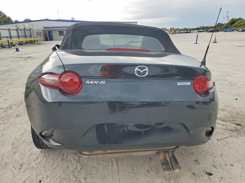 2016 Mazda Mx-5 VIN JM1NDAB74G0101403 COPART salvage auction — SIDE, Fl - Cert Of Title Slvg Rebuildable, sold $200 on 2026-07-29 (photo 6)