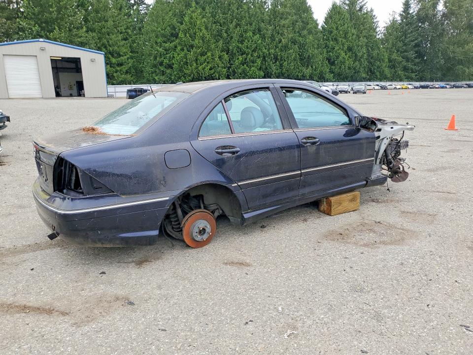 2006 Mercedes-benz C class VIN WDBRF76J26F777606 COPART salvage auction — STRIPPED, Wa - Vehicle Cert Of Ownership-Titl, sold $125 on 2026-07-27 (photo 3)