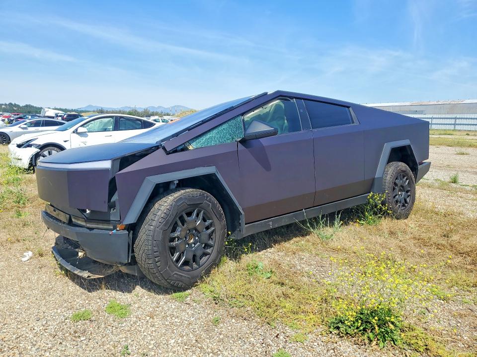 2024 Tesla VIN 7G2CEHED6RA002269 COPART salvage auction — FRONT END, Ca - Salvage Certificate, sold $24,000 on 2026-07-06 (photo 1)