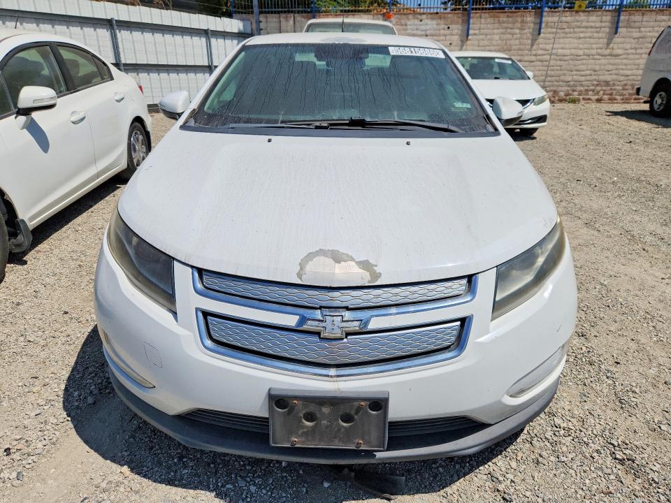 2014 Chevrolet VIN 1G1RE6E44EU137992 COPART salvage auction — NORMAL WEAR, Ca - Dis/Dlr/Exp Only Clean Title, sold $1,850 on 2026-07-09 (photo 5)