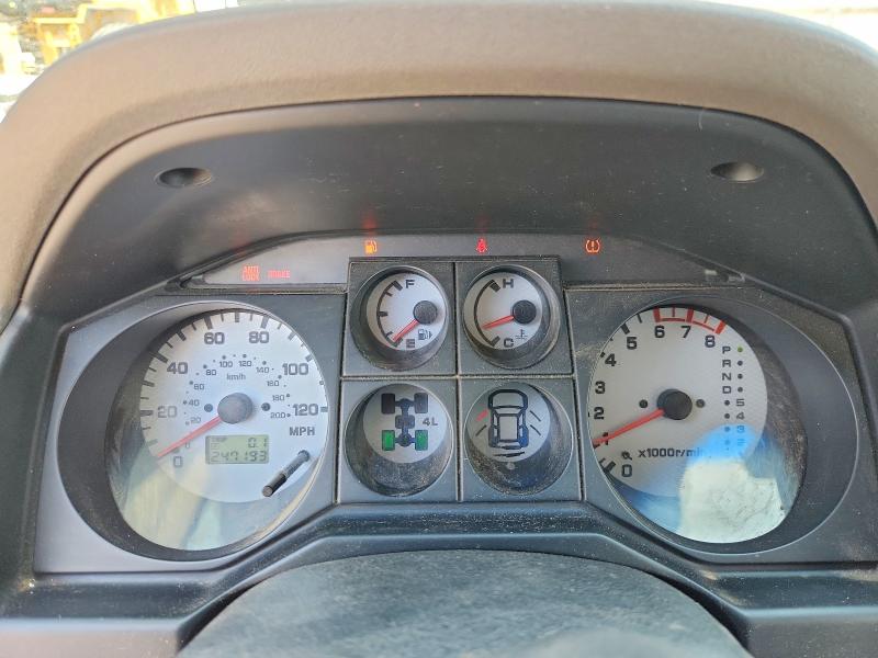 2005 Mitsubishi Montero VIN JA4MW51S25J004320 COPART salvage auction — HAIL, MO - SALVAGE CERTIFICATE OF TITLE, sold $400 on 2026-07-29 (photo 9)