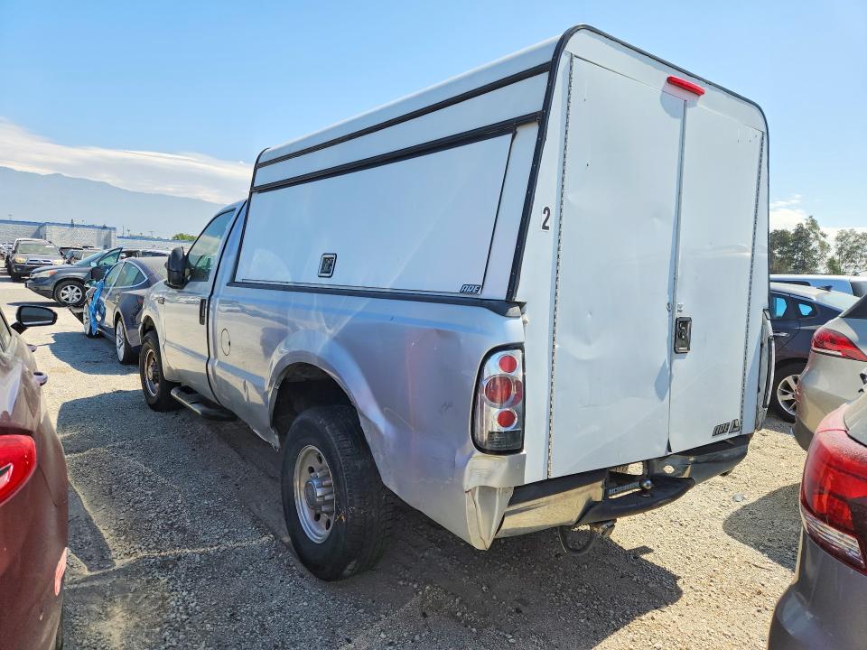 2004 Ford F-250 super duty VIN 1FTNF20L24ED68327 COPART salvage auction — MINOR DENT/SCRATCHES, CA - DIS/DLR/EXP ONLY CLEAN TITLE, sold $450 on 2026-07-09 (photo 2)