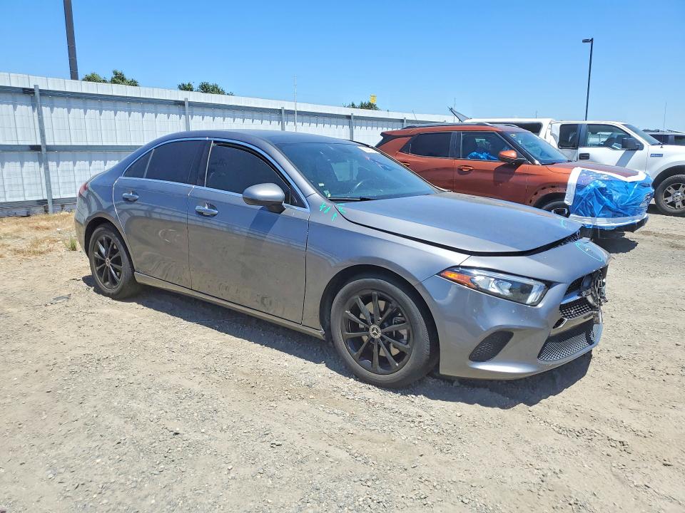 2019 Mercedes-benz A-klasse VIN WDD3G4EB8KW033408 COPART salvage auction — FRONT END, Ca - Salvage Certificate, sold $4,750 on 2026-07-14 (photo 4)