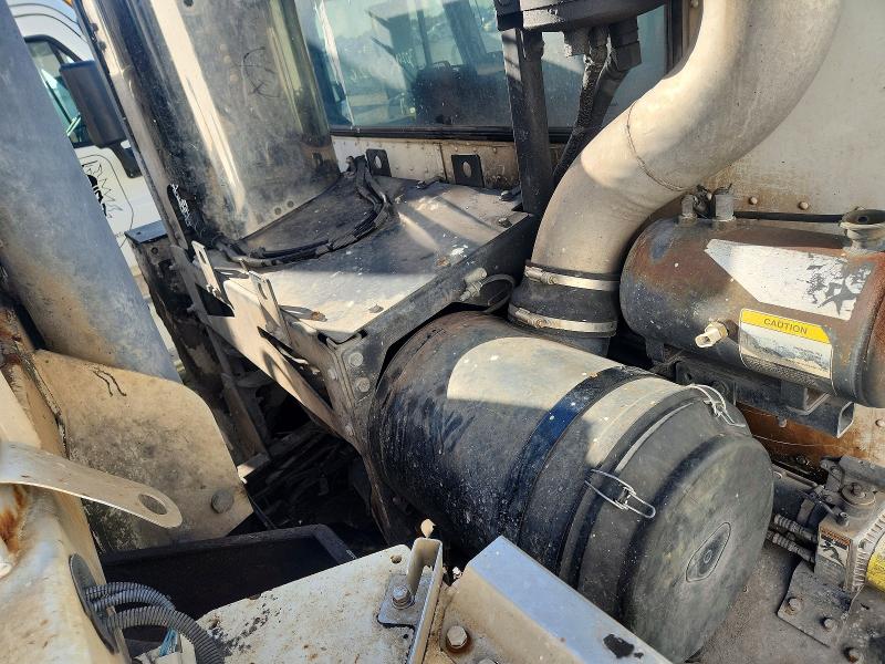 2019 Peterbilt All other VIN 3BPDLJ0X5KF103026 COPART salvage auction — MECHANICAL, CT, sold $9,200 on 2026-09-08 (photo 7)