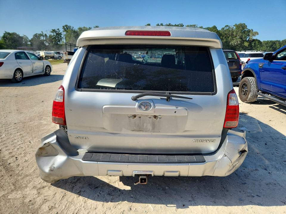 2008 Toyota 4runner VIN JTEBU14R08K016836 COPART salvage auction — ROLLOVER, FL - CERT OF TITLE SLVG REBUILDABLE, sold $2,350 on 2026-07-28 (photo 6)