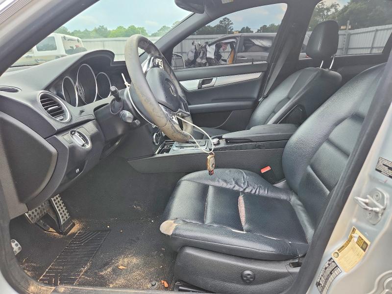 2012 Mercedes-benz VIN WDDGF4HB9CA679930 COPART salvage auction — VANDALISM, Fl - Cert Of Title Slvg Rebuildable, sold $1,650 on 2026-08-03 (photo 7)