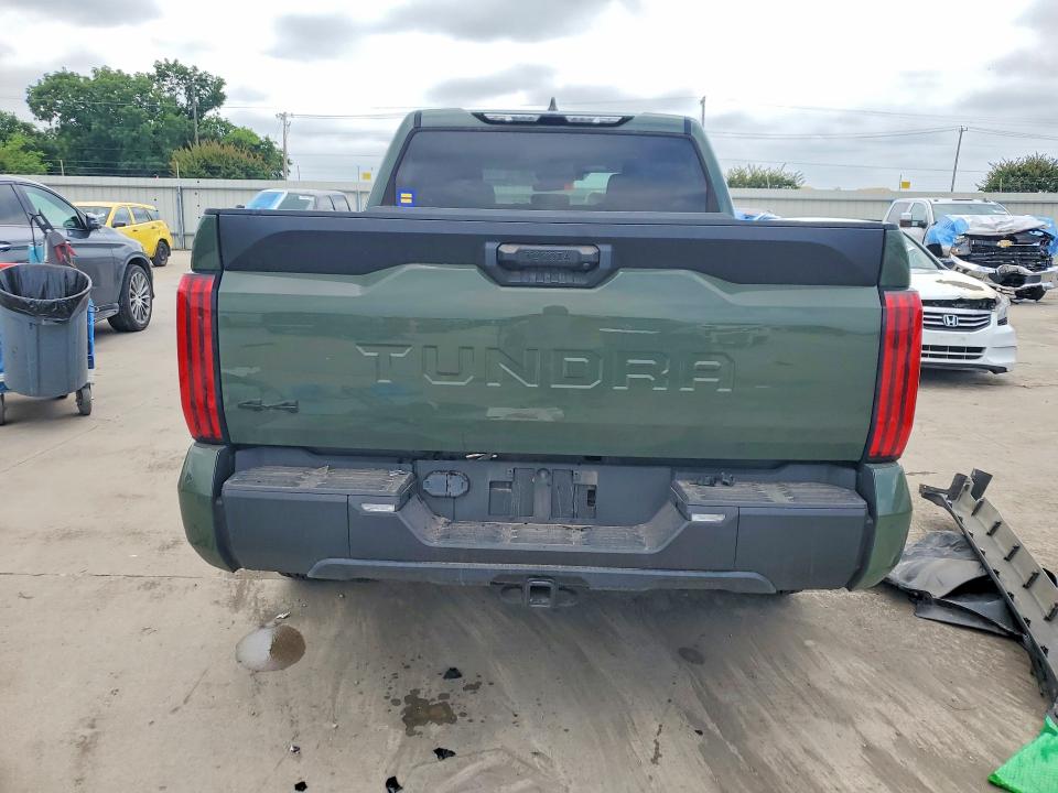 2022 Toyota Tundra VIN 5TFLA5DB8NX035838 COPART salvage auction — FRONT END, Tx - Salvage Vehicle Title, sold $17,300 on 2026-07-13 (photo 6)