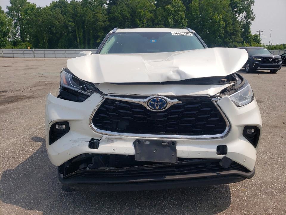 2021 Toyota Highlander VIN 5TDYARAH0MS005467 COPART salvage auction — FRONT END, Nc - Salvage Certificate Of Title, sold $3,100 on 2026-07-28 (photo 5)