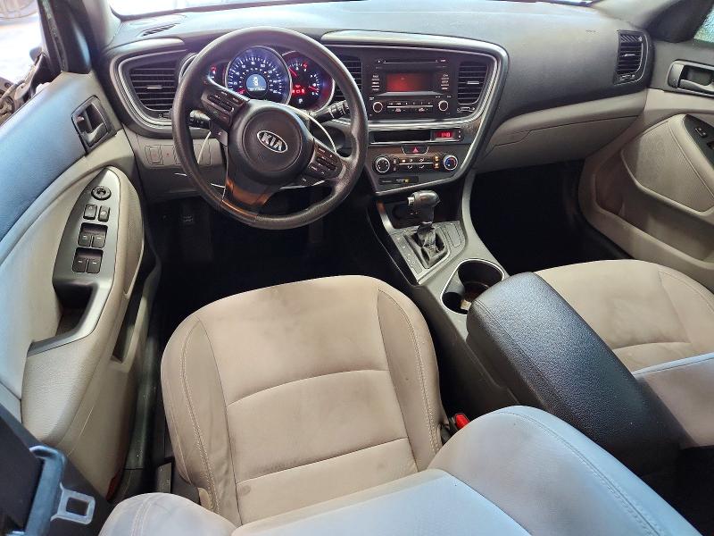 2014 Kia VIN 5XXGM4A72EG325843 COPART salvage auction — ROLLOVER, Il - Salvage Certificate, sold $900 on 2026-07-27 (photo 8)