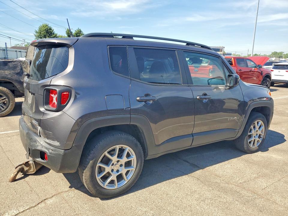 2021 Jeep VIN ZACNJDBB3MPM67709 COPART salvage auction — SIDE, Salvage Title, sold $925 on 2026-08-21 (photo 3)