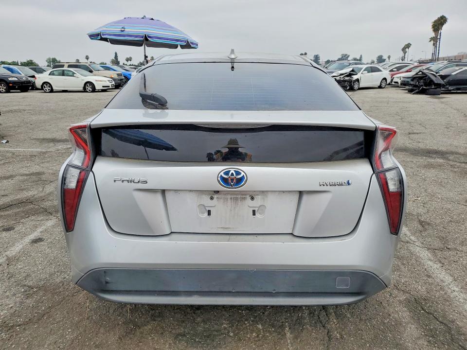 2017 Toyota Prius VIN JTDKBRFU6H3034844 COPART salvage auction — FRONT END, CA - DIS/DLR/EXP APP FOR DUP SALVAG, sold $550 on 2026-07-14 (photo 6)
