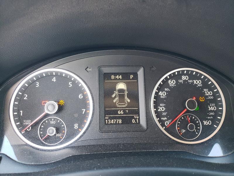 2016 Volkswagen Tiguan VIN WVGBV7AX1GW594647 COPART salvage auction — MECHANICAL, Ma - Certificate Of Title, sold $1,800 on 2026-07-11 (photo 9)