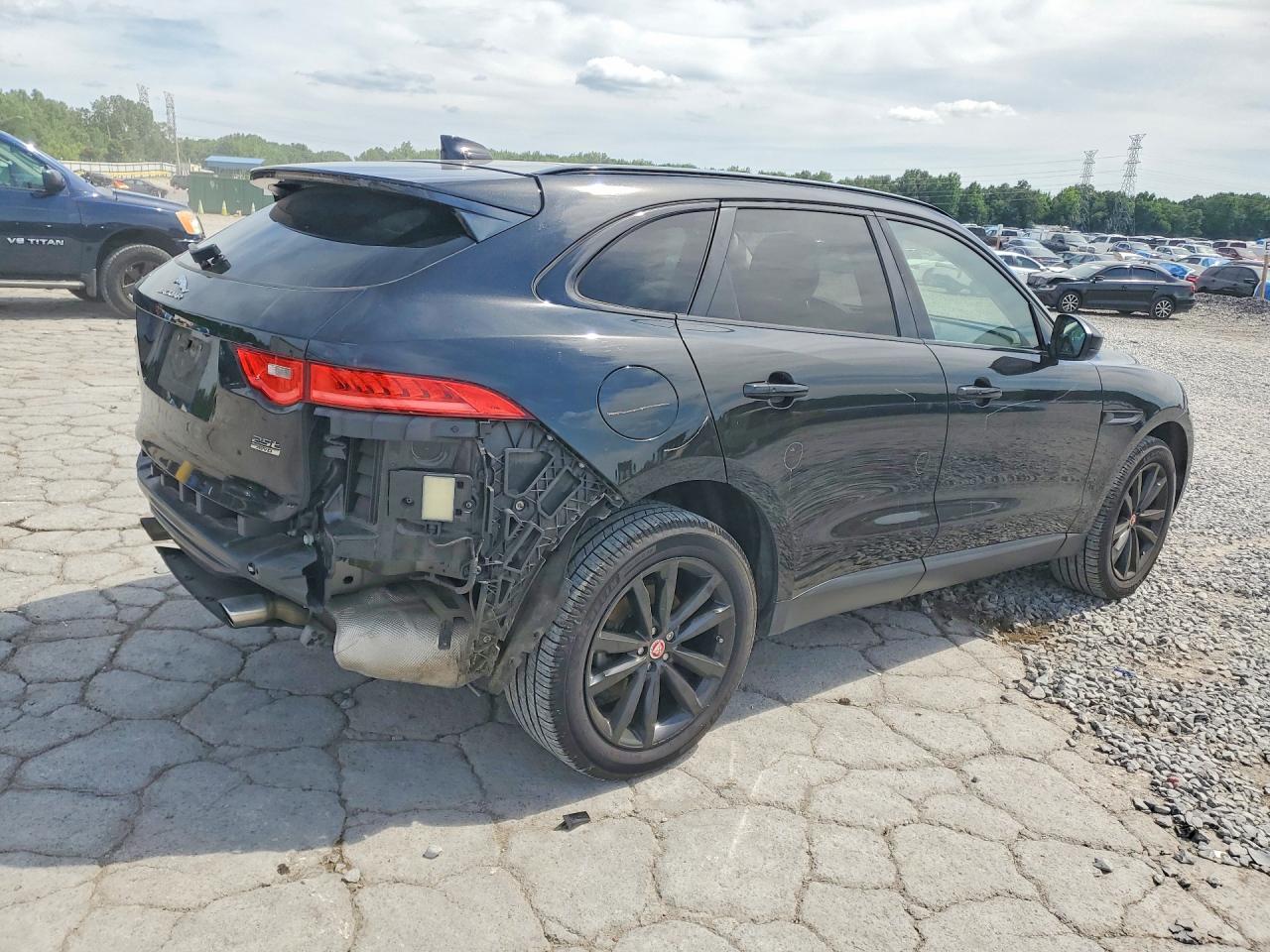 2018 Jaguar F-Pace VIN SADCK2FXXJA322037 COPART salvage auction — Rear End, TN - SALVAGE CERTIFICATE, sold $5,100 on 2026-07-09 (photo 3)