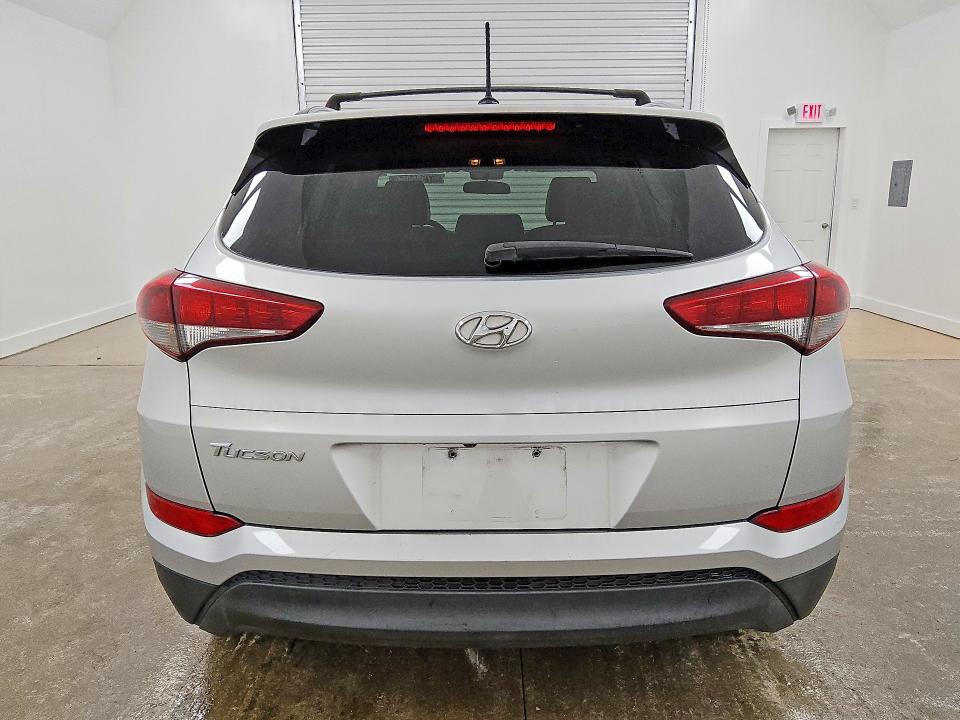 2017 Hyundai Tucson VIN KM8J33A43HU398545 COPART salvage auction — MECHANICAL, Ga - Certificate Of Title, sold $2,350 on 2026-07-16 (photo 6)