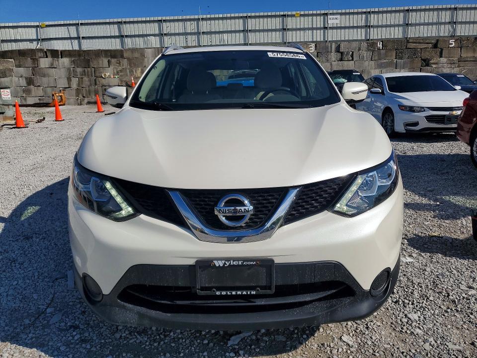 2017 Nissan VIN JN1BJ1CRXHW101130 COPART salvage auction — MINOR DENT/SCRATCHES, Oh - Certificate Of Title, sold $1,750 on 2026-07-31 (photo 5)