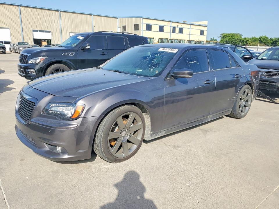 2014 Chrysler 300 VIN 2C3CCAFJ2EH331339 — COPART salvage auction photo