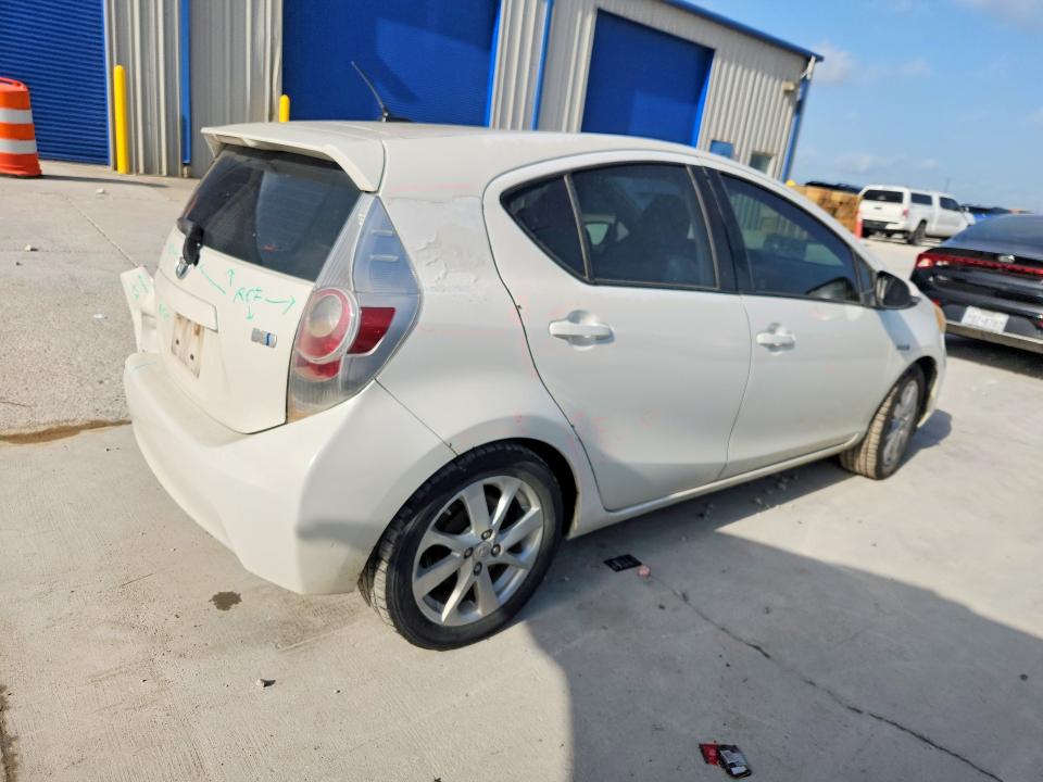 2012 Toyota Prius VIN JTDKDTB3XC1500106 COPART salvage auction — REAR END, Salvage Title, sold $175 on 2026-07-24 (photo 3)